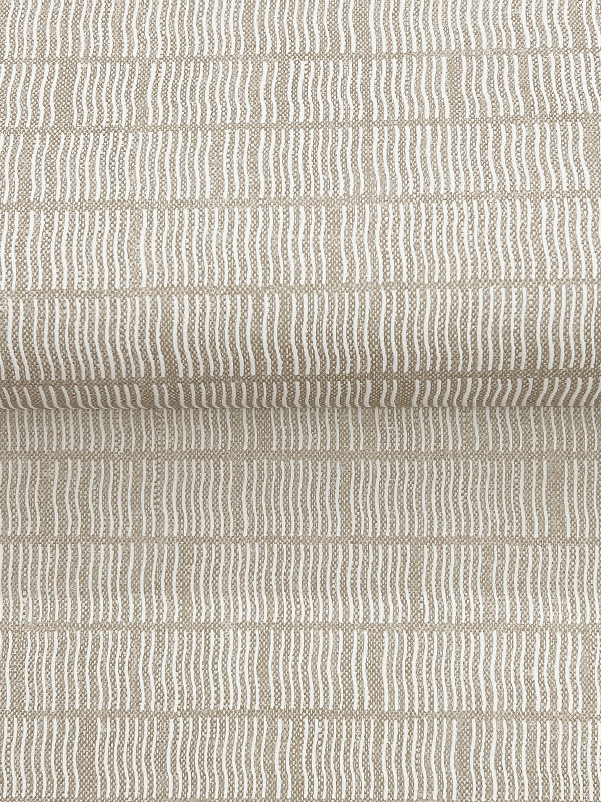 4198-27815-peel-and-stick-wallpaper-detail-closeup