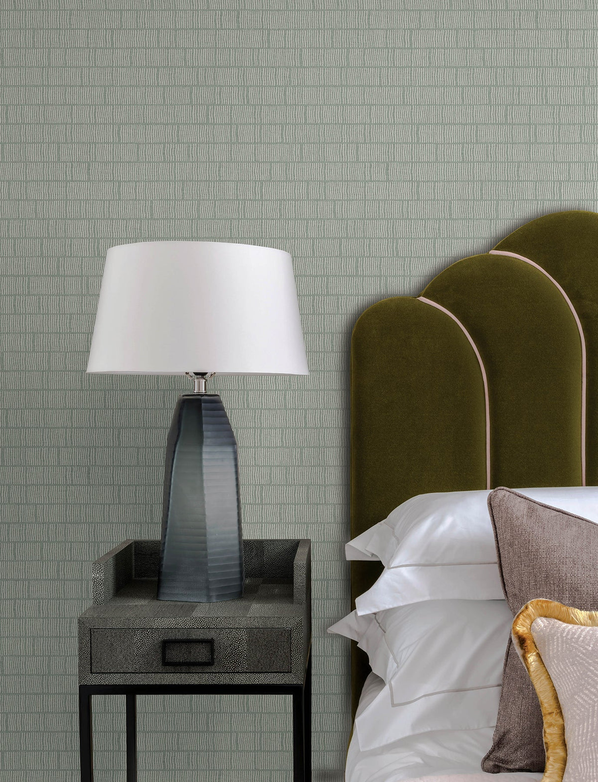 4198-27818-peel-and-stick-wallpaper-room-scene-detail-closeup