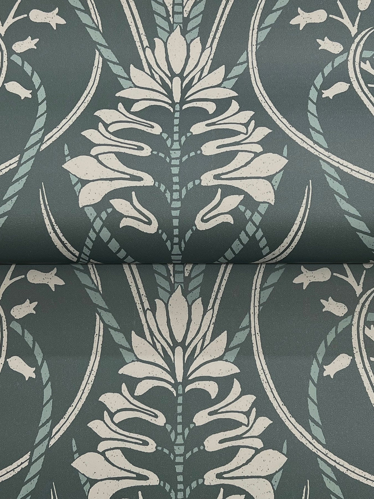 4198-27820-peel-and-stick-wallpaper-detail-closeup