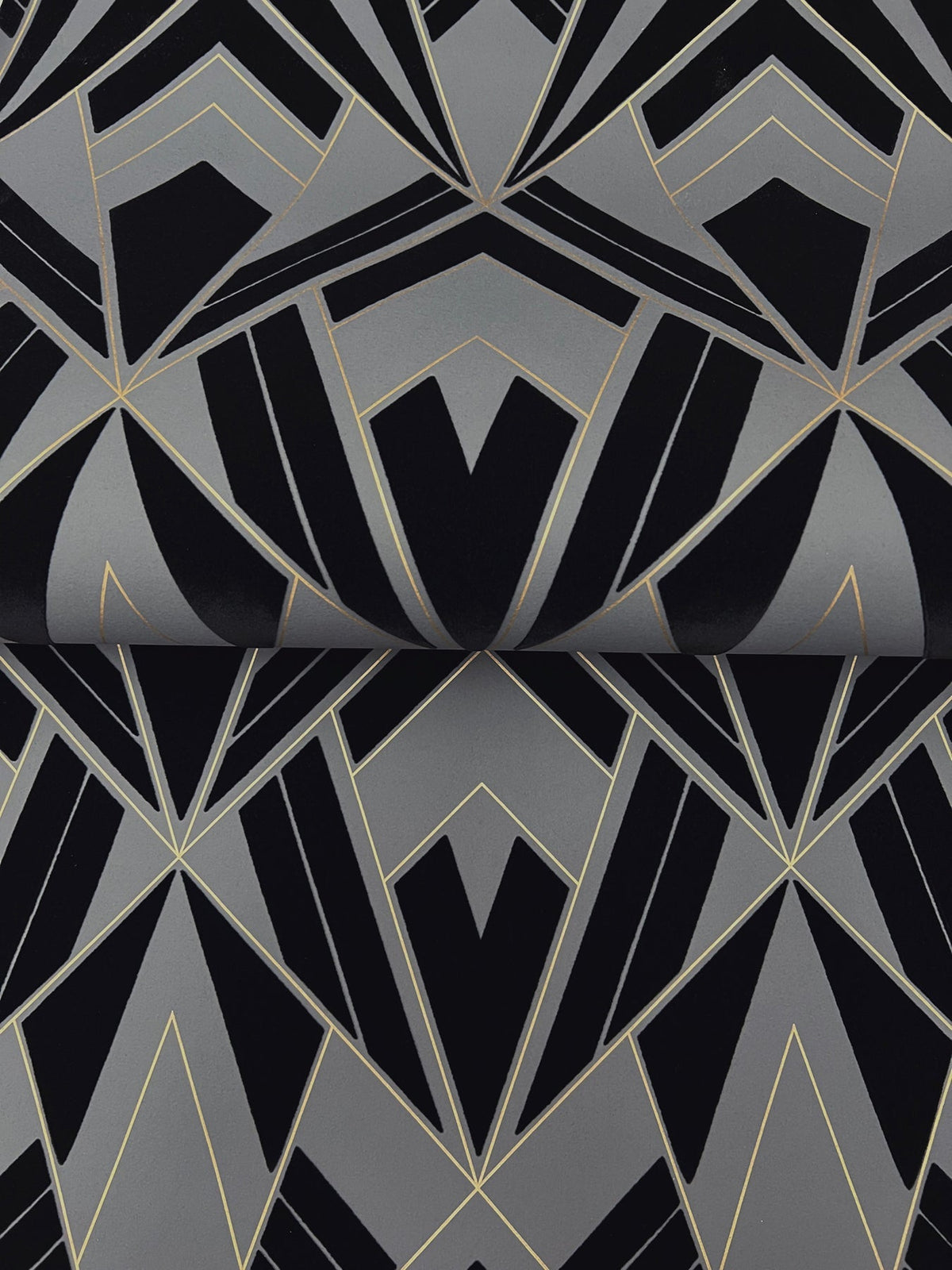 4198-87401-peel-and-stick-wallpaper-detail-closeup