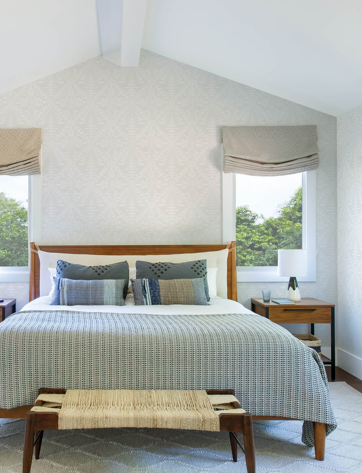 4199-27774-peel-and-stick-wallpaper-room-scene