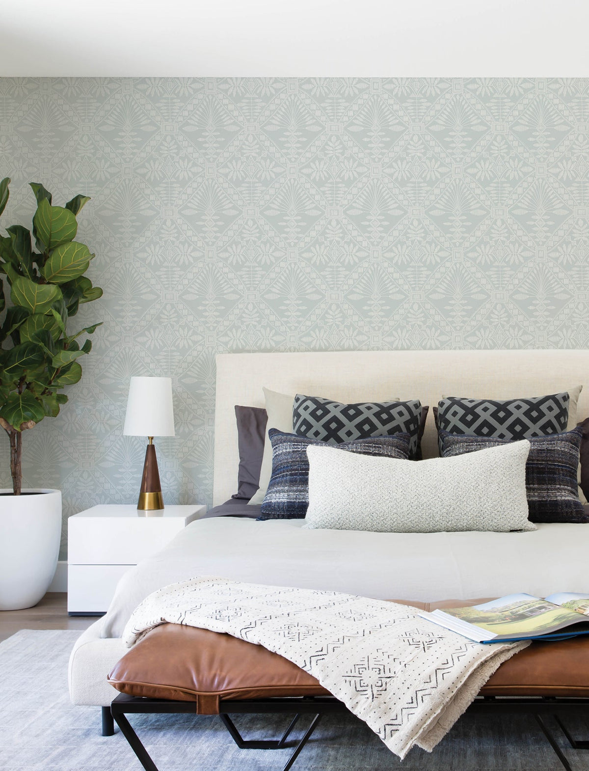 4199-27778-peel-and-stick-wallpaper-room-scene-detail-closeup