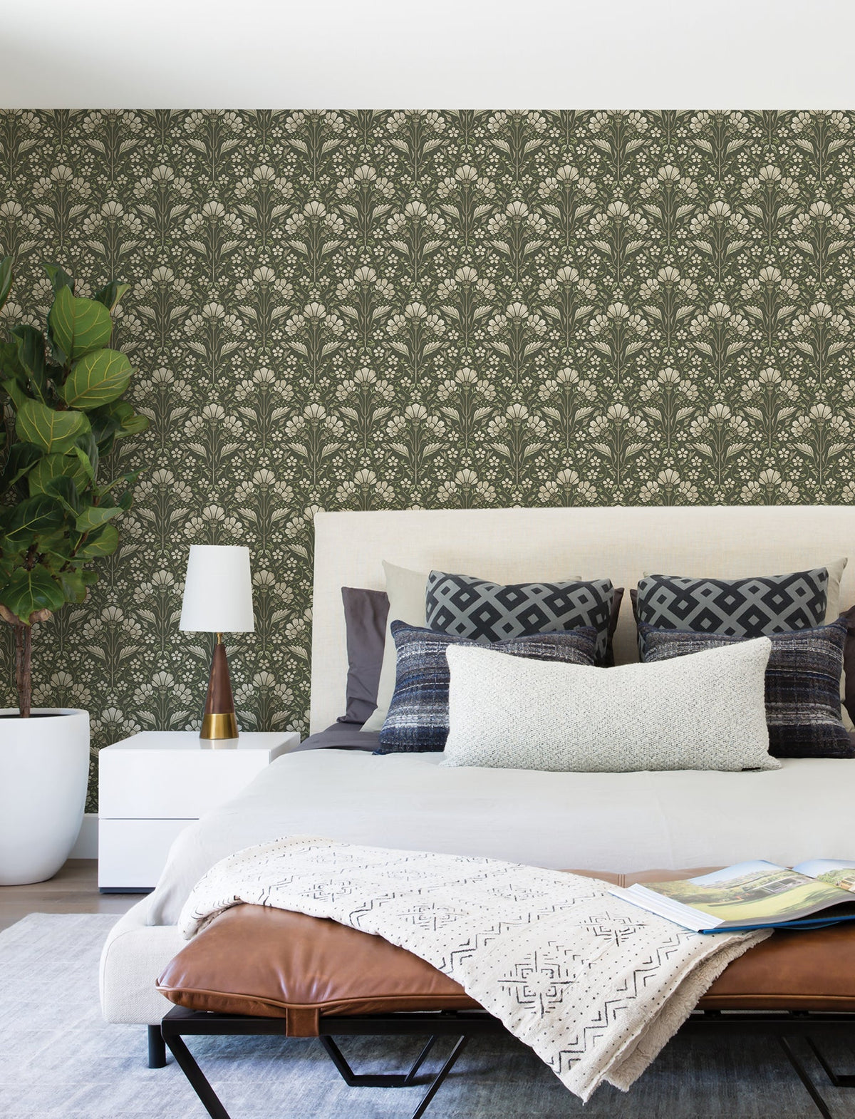 4199-83701-peel-and-stick-wallpaper-room-scene-detail-closeup