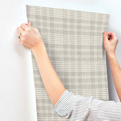 4199-83733-peel-and-stick-wallpaper-stick-application-step