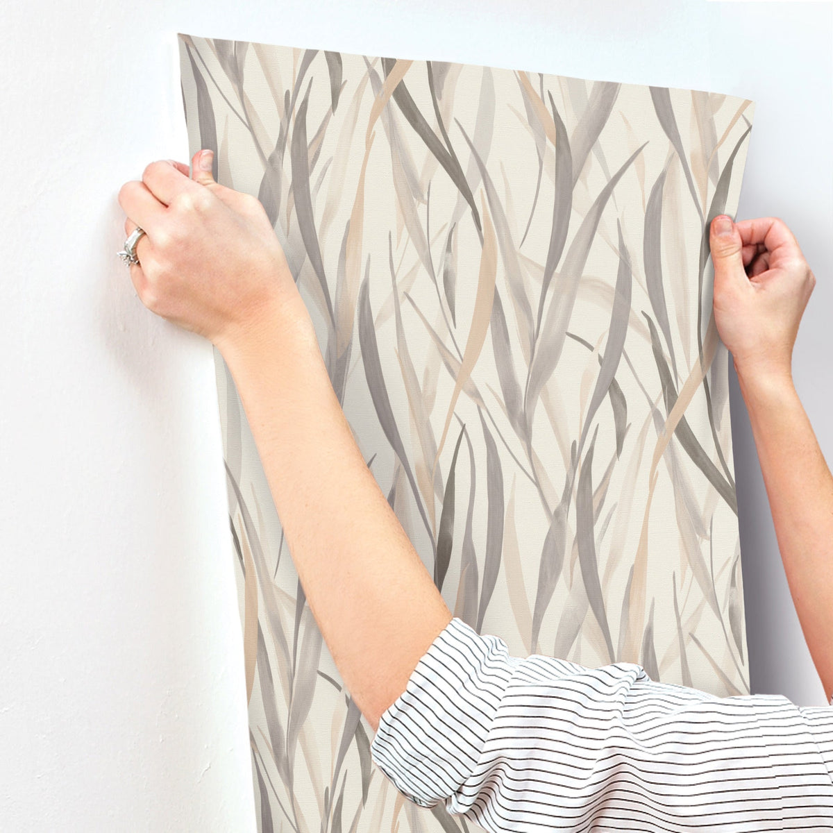 4202-330205-peel-and-stick-wallpaper-stick-application-step