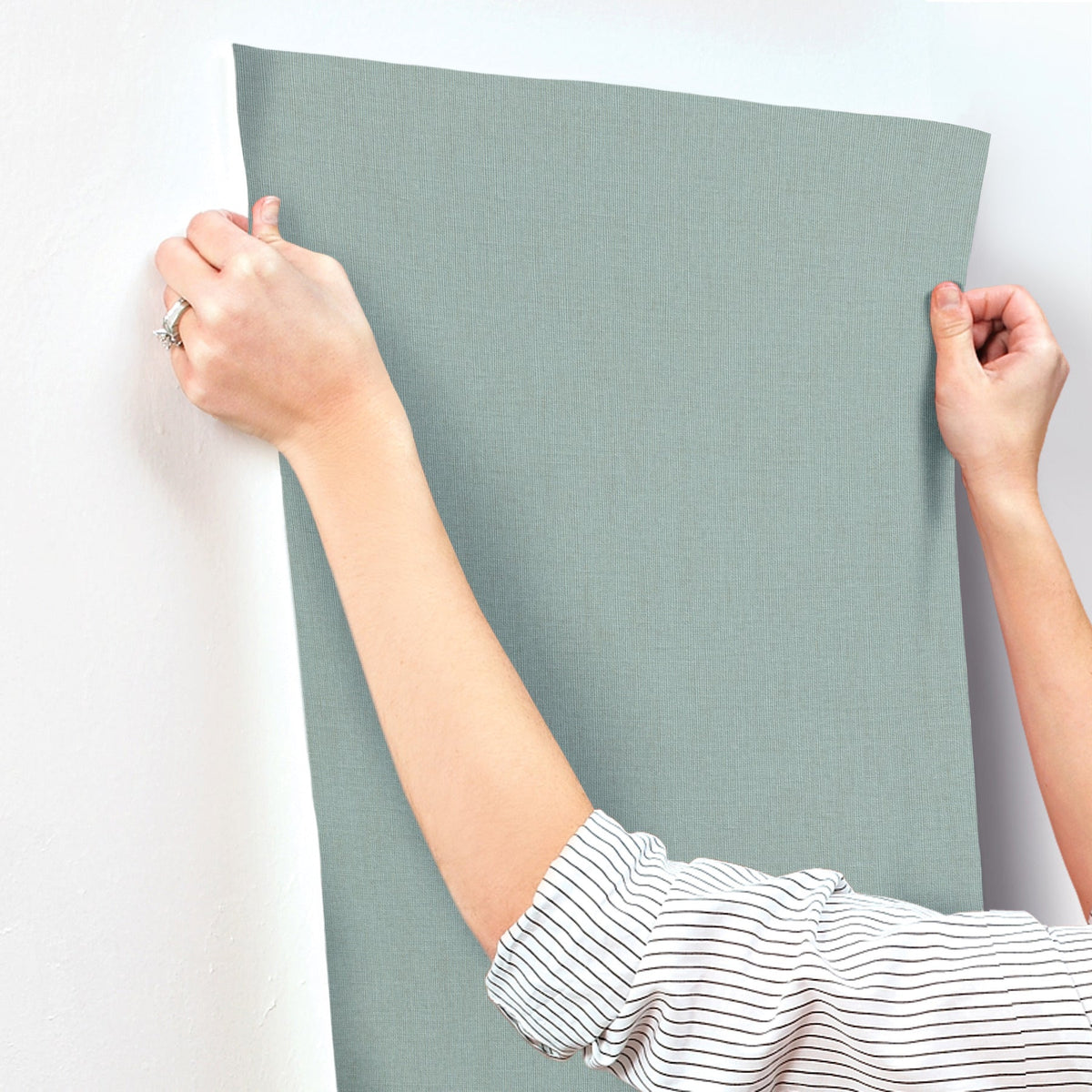 4202-484595-peel-and-stick-wallpaper-stick-application-step