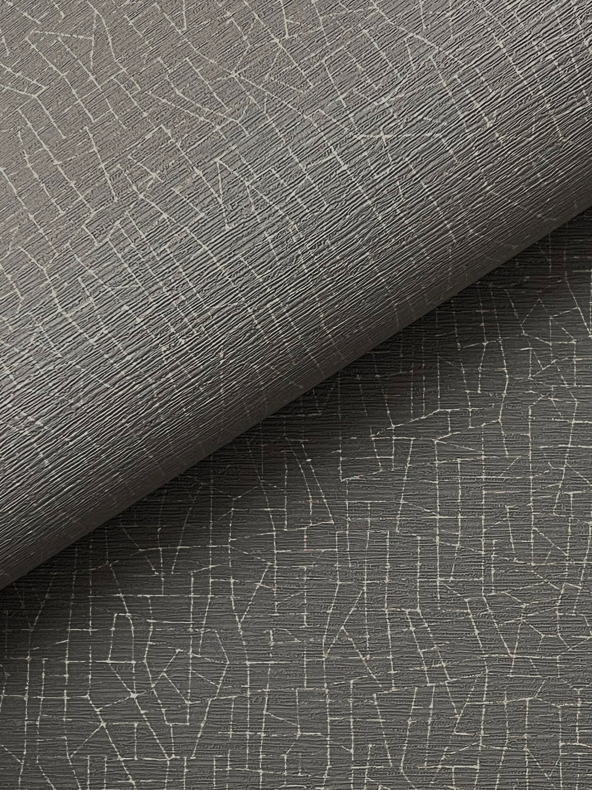4207-5413-peel-and-stick-wallpaper-detail-closeup