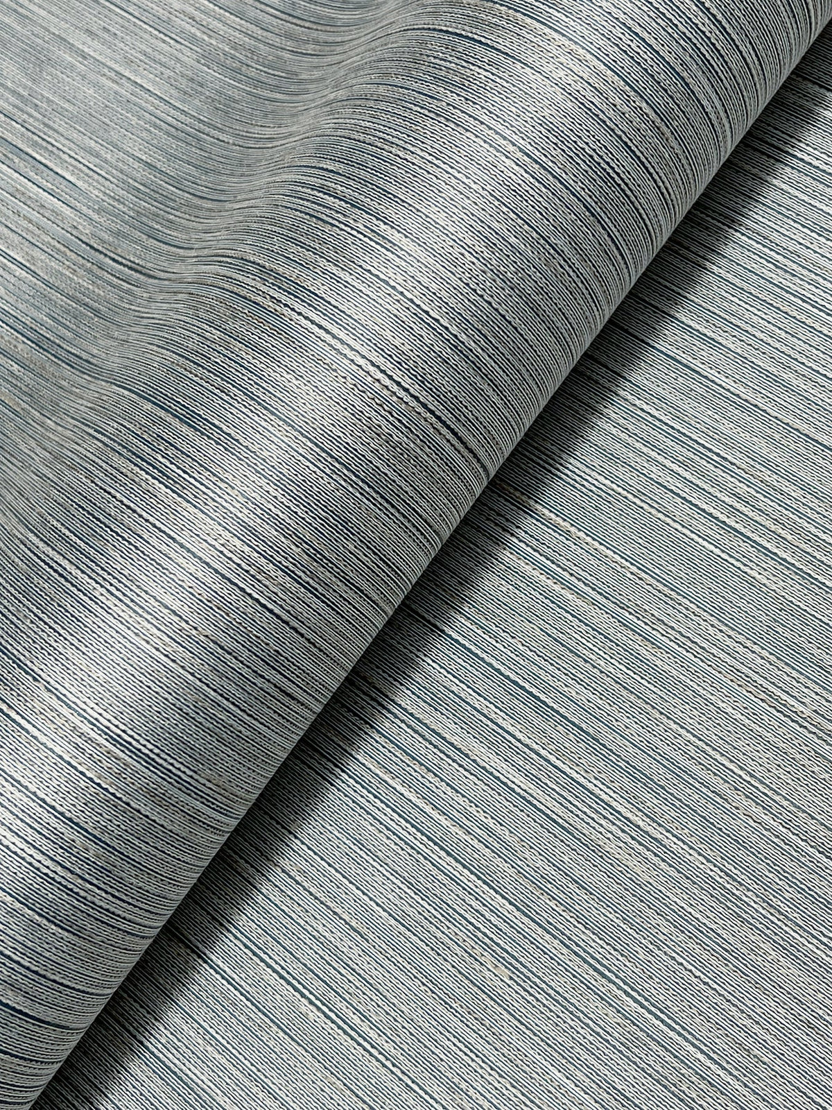 4211-83501-peel-and-stick-wallpaper-detail-closeup