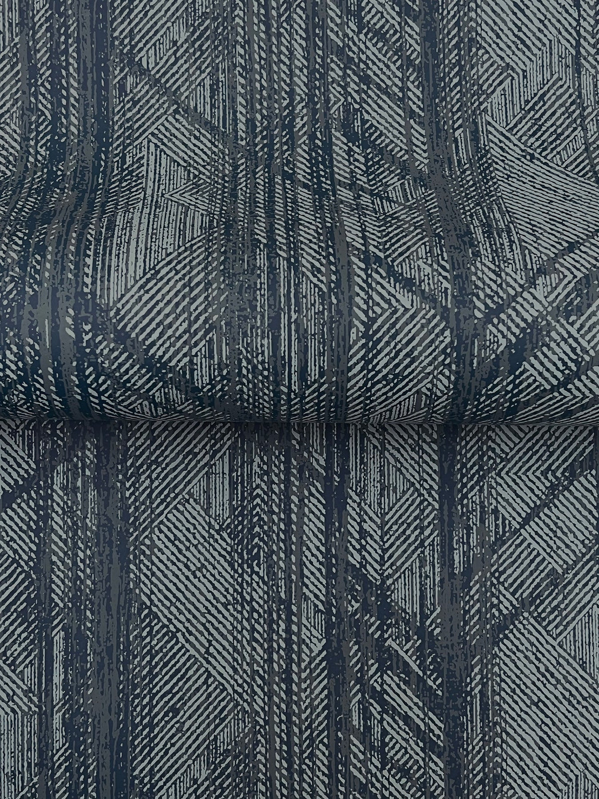 4211-83523-peel-and-stick-wallpaper-detail-closeup