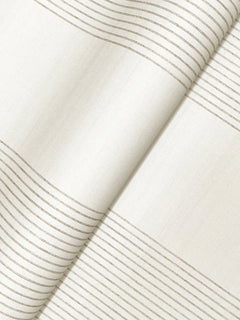 4211-83526-peel-and-stick-wallpaper-detail-closeup