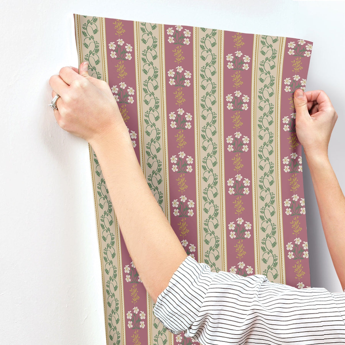 4212-84419-peel-and-stick-wallpaper-stick-application-step