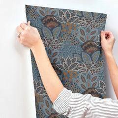 4228-84111-peel-and-stick-wallpaper-stick-application-step