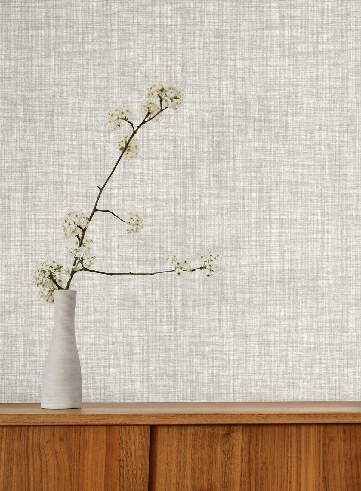 4228-84114-peel-and-stick-wallpaper-room-scene