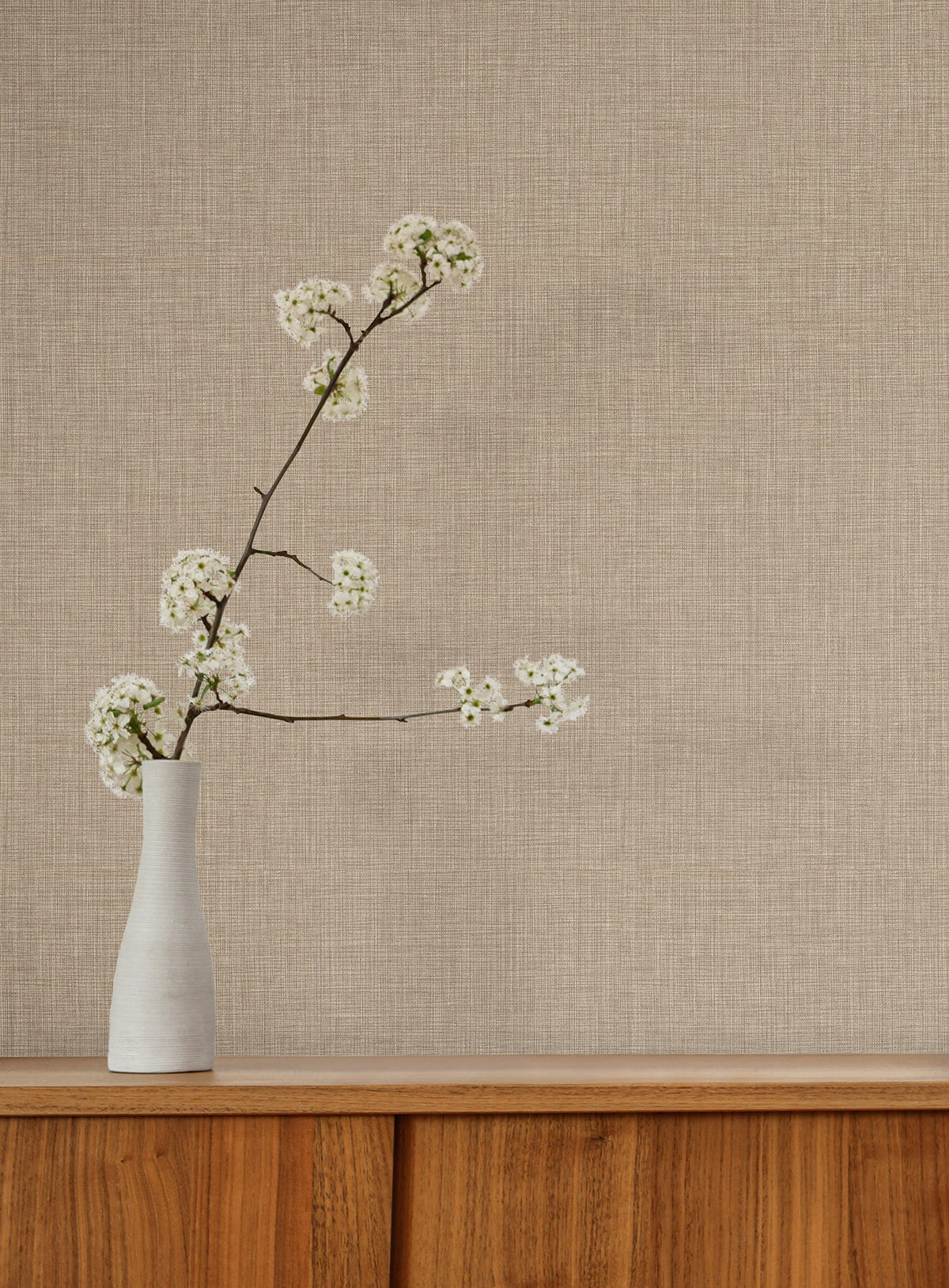 4228-84125-peel-and-stick-wallpaper-room-scene