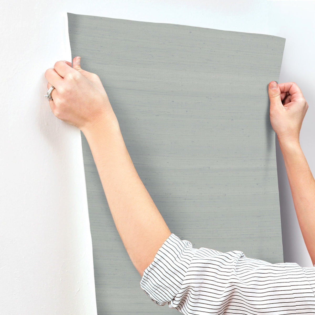 4228-84133-peel-and-stick-wallpaper-stick-application-step