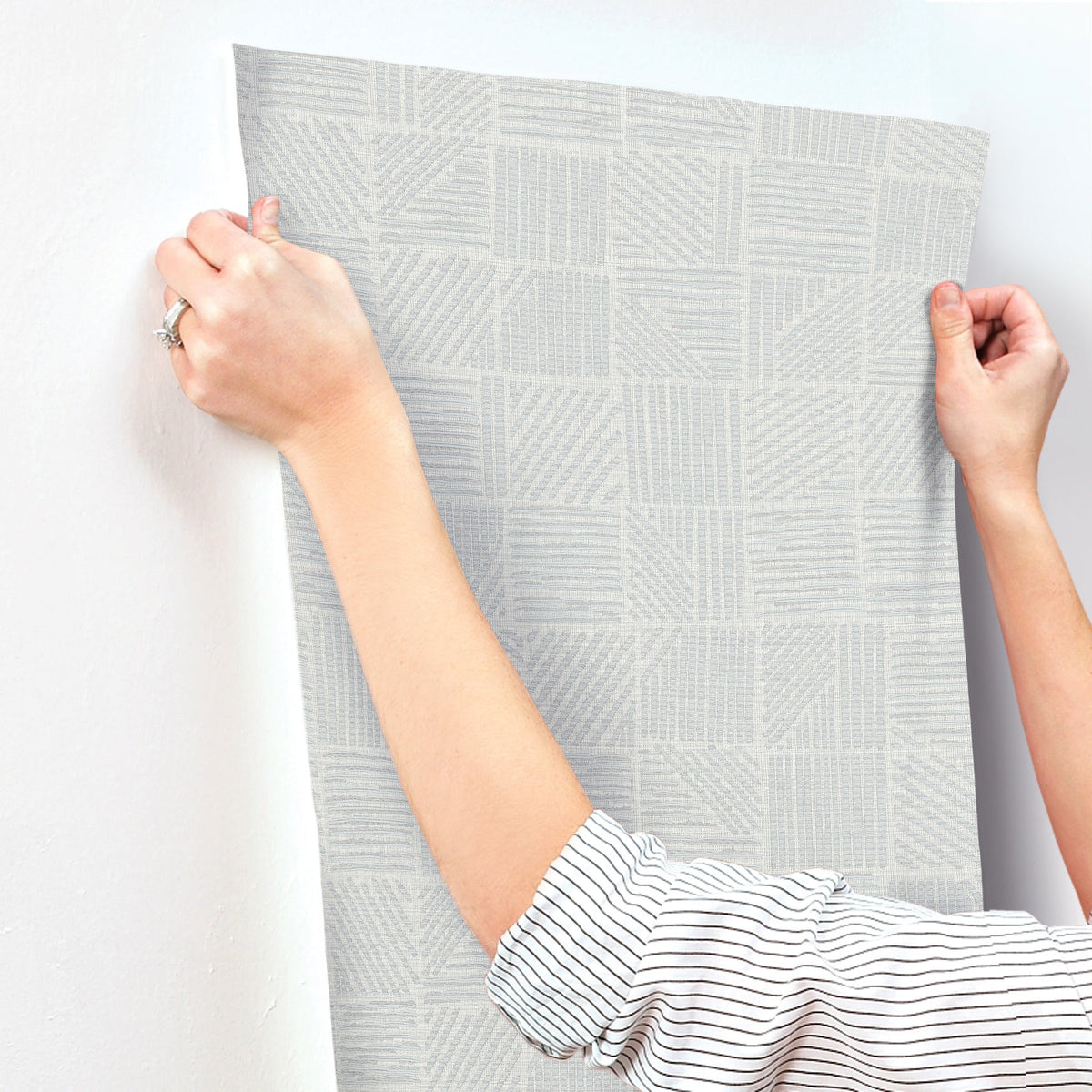 4228-84159-peel-and-stick-wallpaper-stick-application-step
