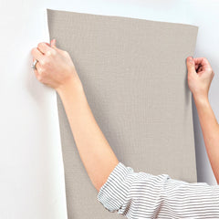 5982-peel-and-stick-wallpaper-stick-application-step