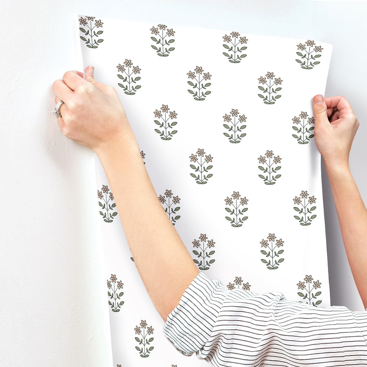 AST4360-peel-and-stick-wallpaper-stick-application-step