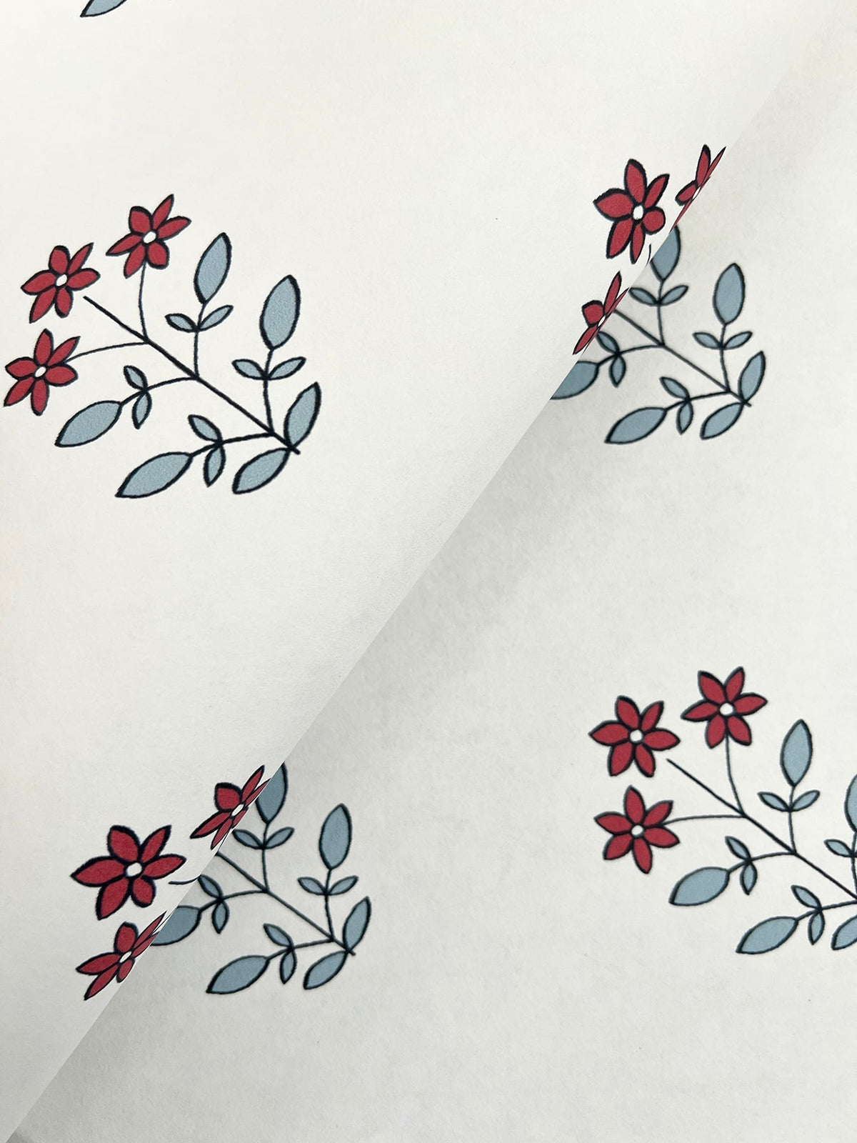 AST4361-peel-and-stick-wallpaper-detail-closeup