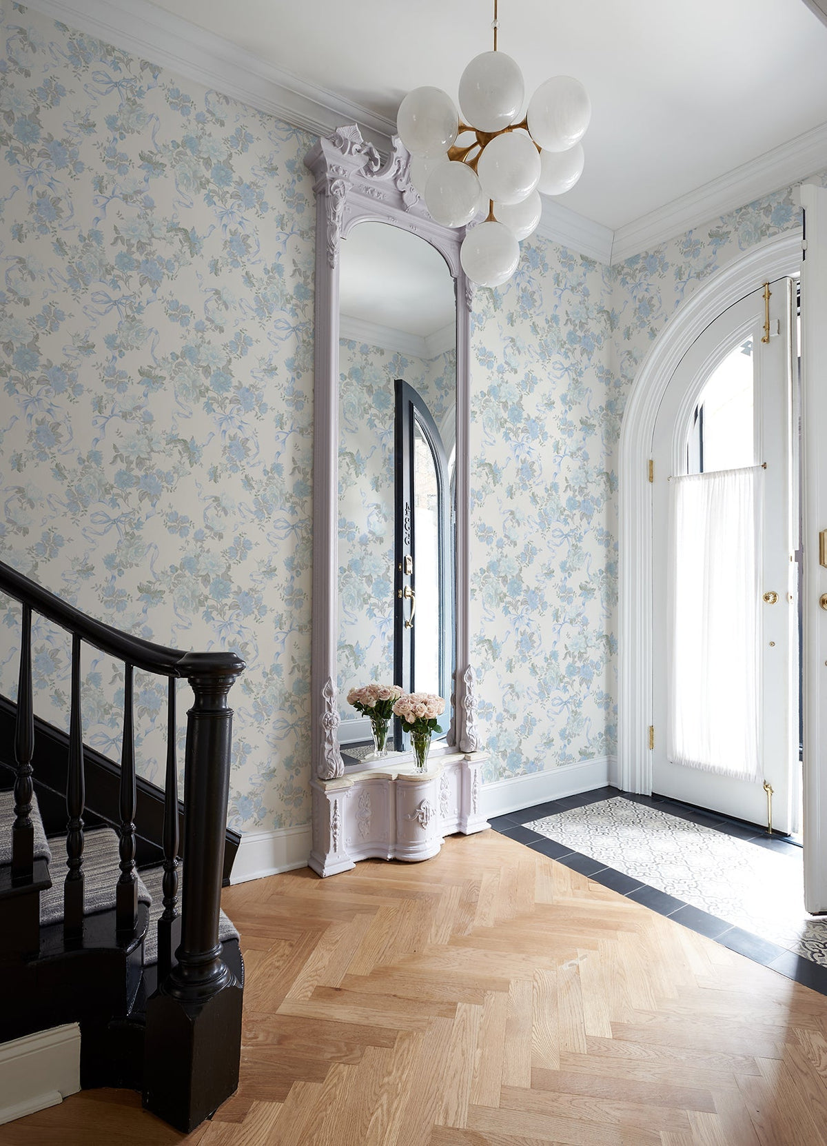 AST4654-peel-and-stick-wallpaper-room-scene-detail-closeup