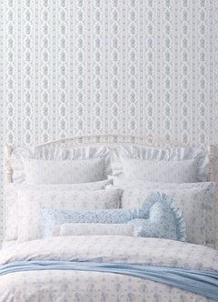 AST6087-peel-and-stick-wallpaper-room-scene