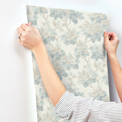 AST6354-peel-and-stick-wallpaper-stick-application-step