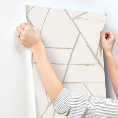 CC1293-peel-and-stick-wallpaper-stick-application-step