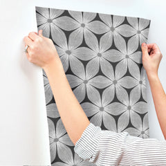 CI2305-peel-and-stick-wallpaper-stick-application-step