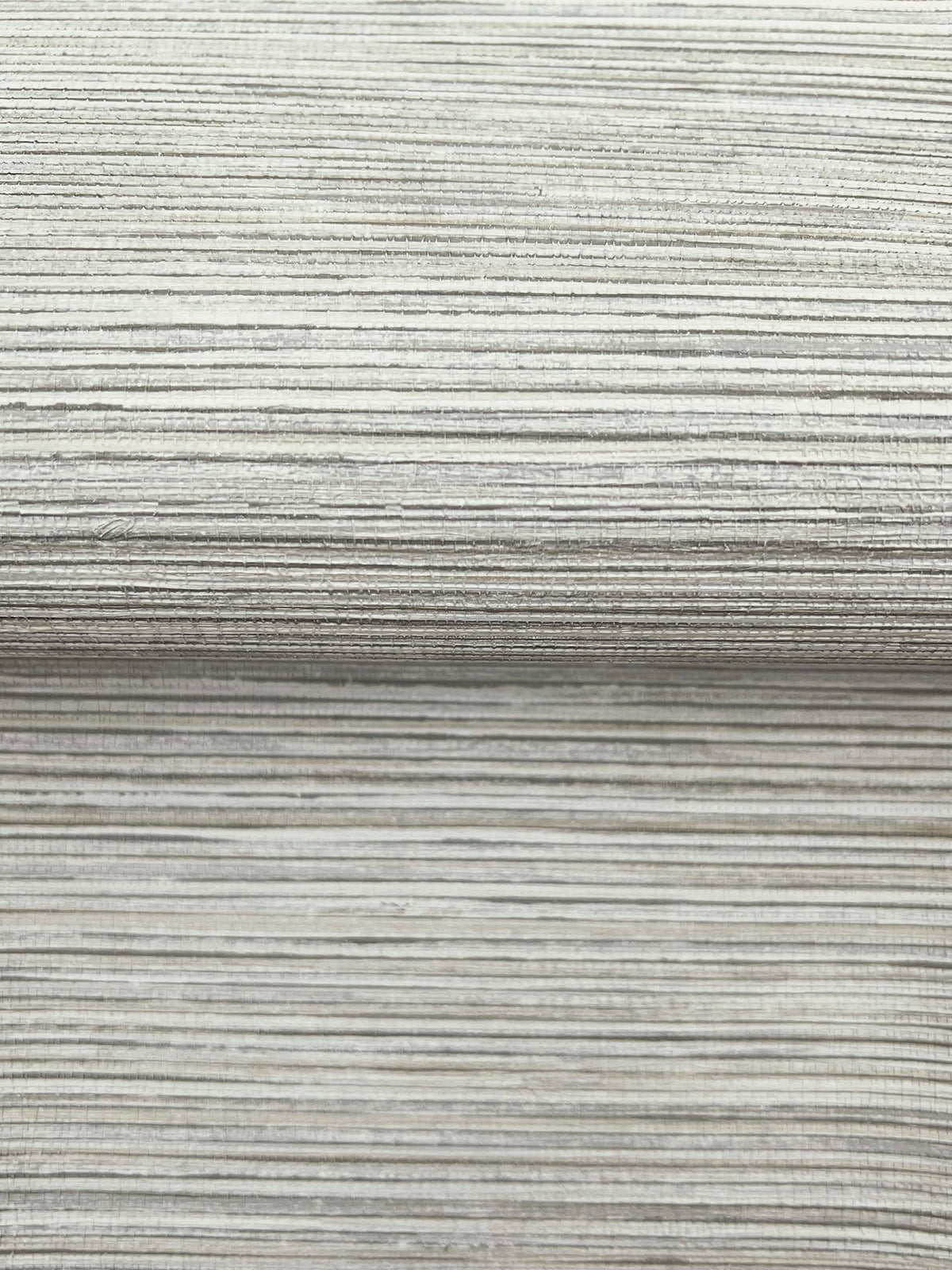 COD0636-peel-and-stick-wallpaper-detail-closeup
