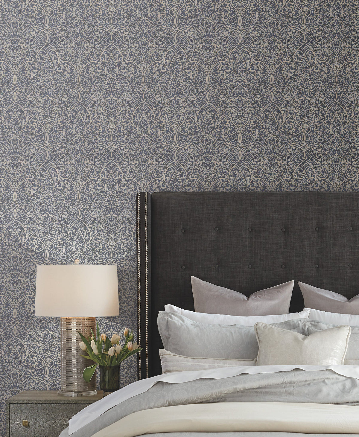 DT5013-peel-and-stick-wallpaper-room-scene