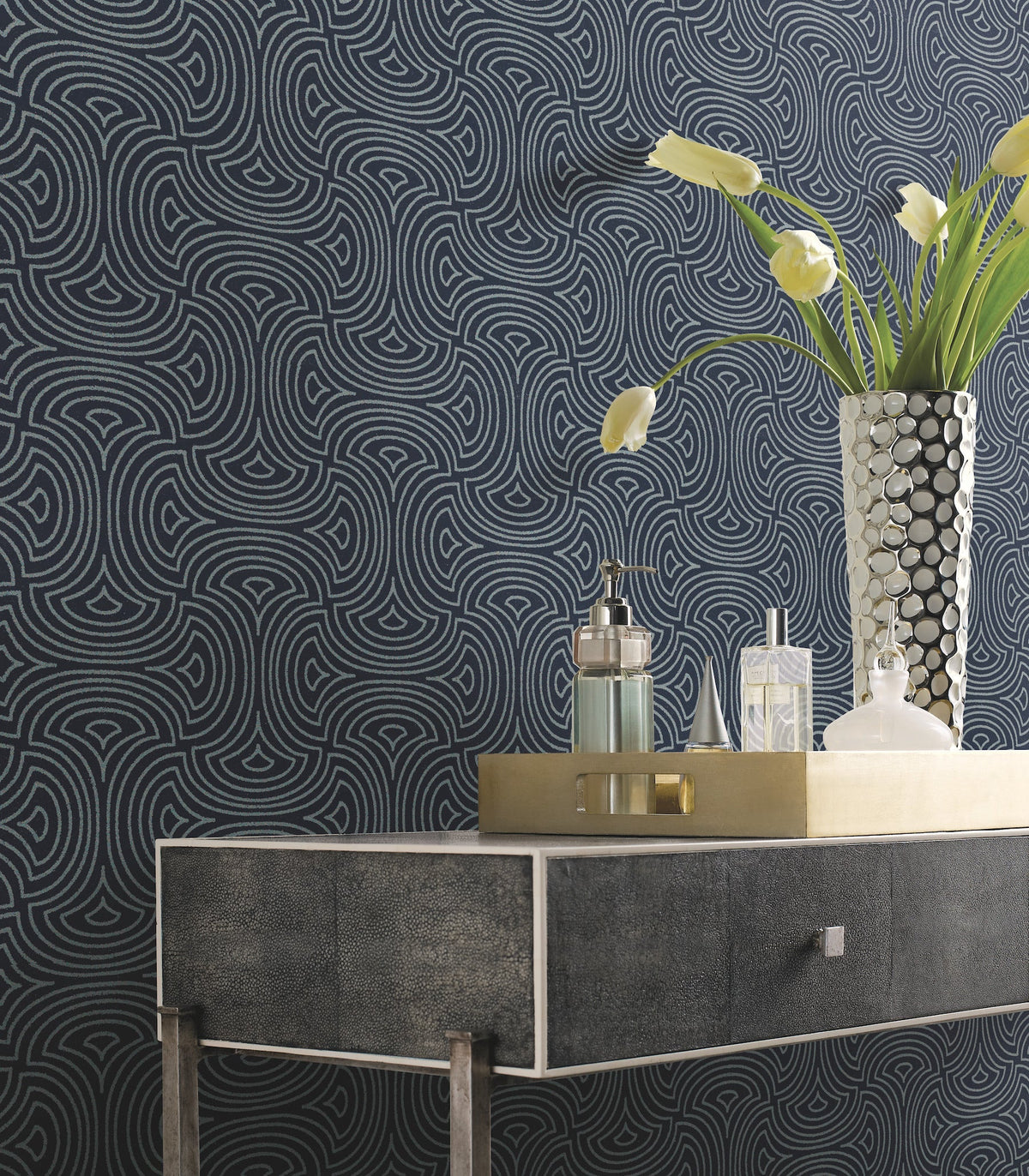DT5143-peel-and-stick-wallpaper-room-scene-detail-closeup