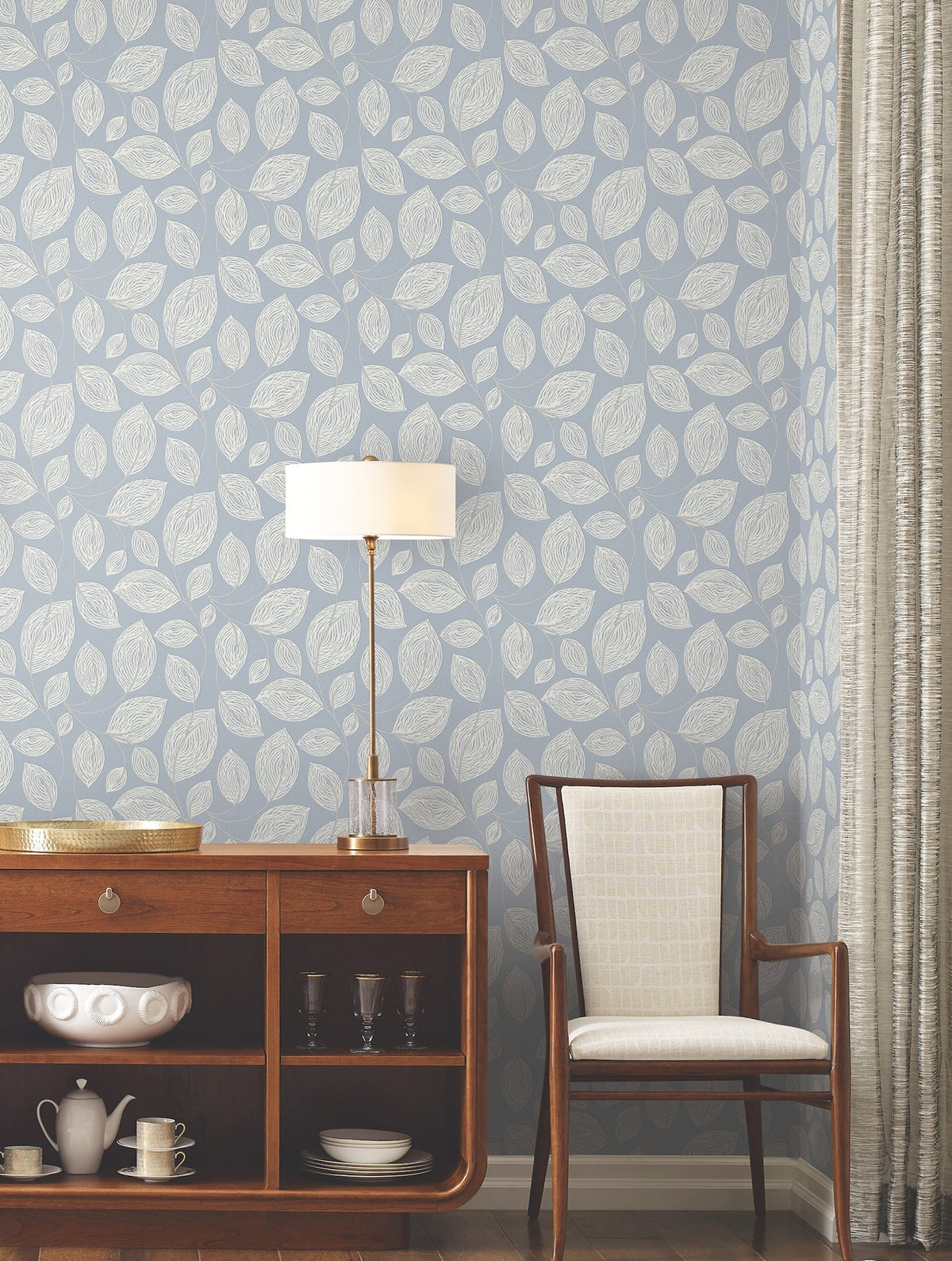 EV3925-peel-and-stick-wallpaper-room-scene-detail-closeup