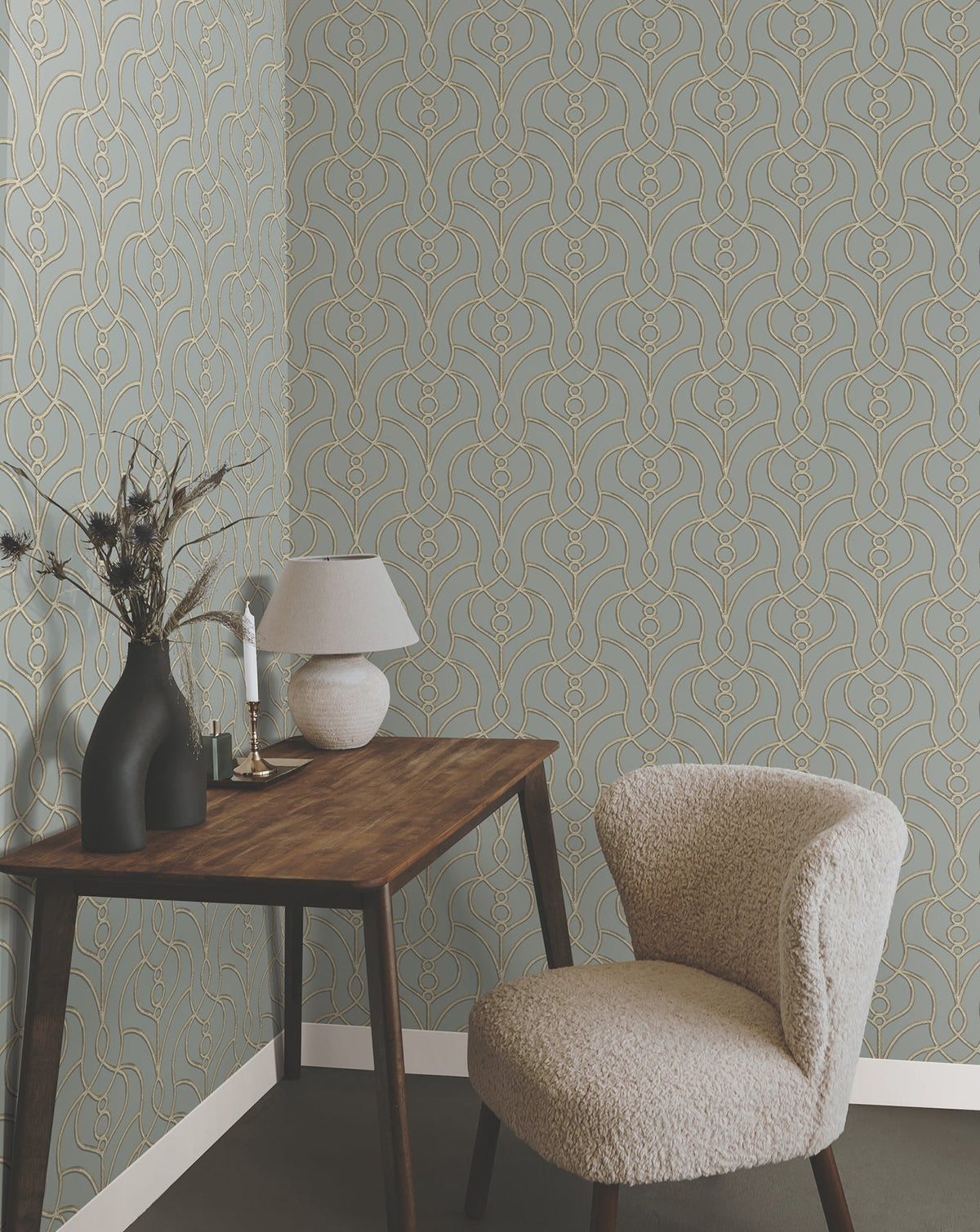EV3948-peel-and-stick-wallpaper-room-scene-detail-closeup