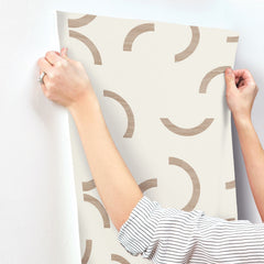 FM1024-peel-and-stick-wallpaper-stick-application-step