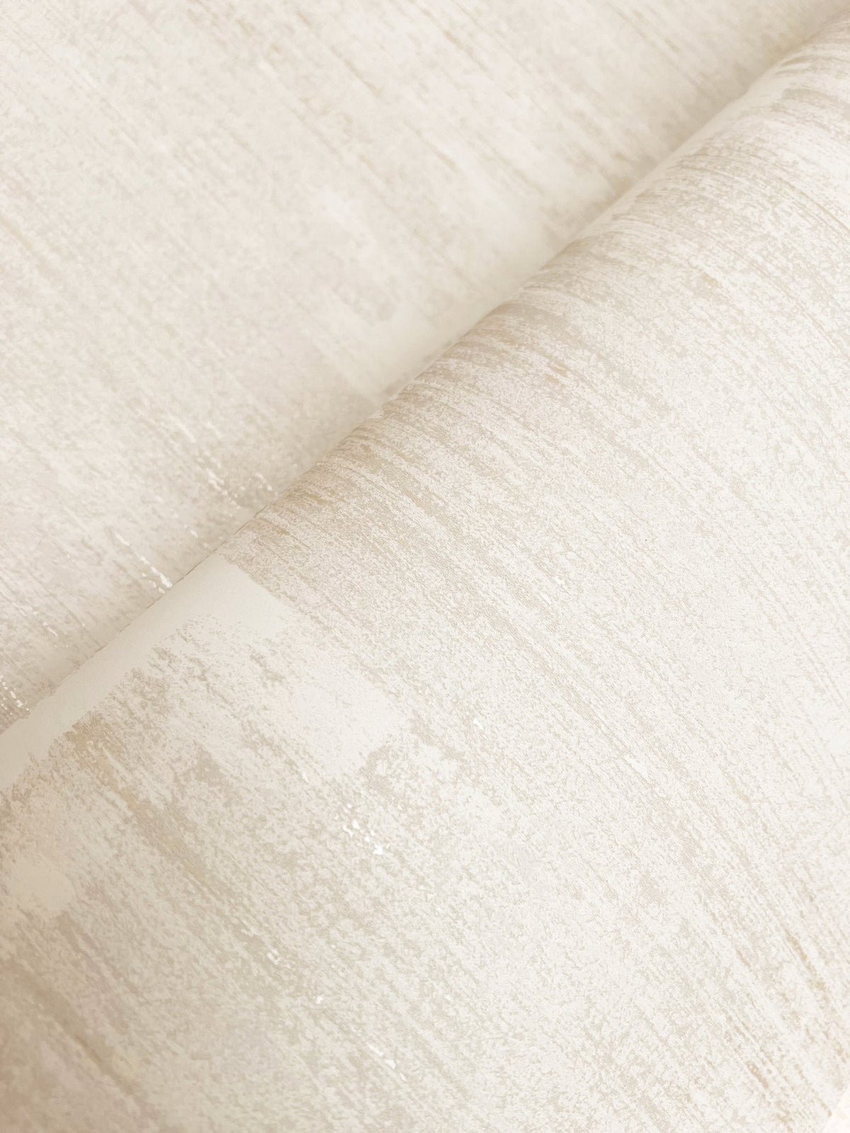 FM1066-peel-and-stick-wallpaper-detail-closeup