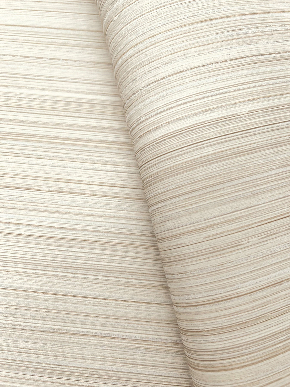 FM1072-peel-and-stick-wallpaper-detail-closeup