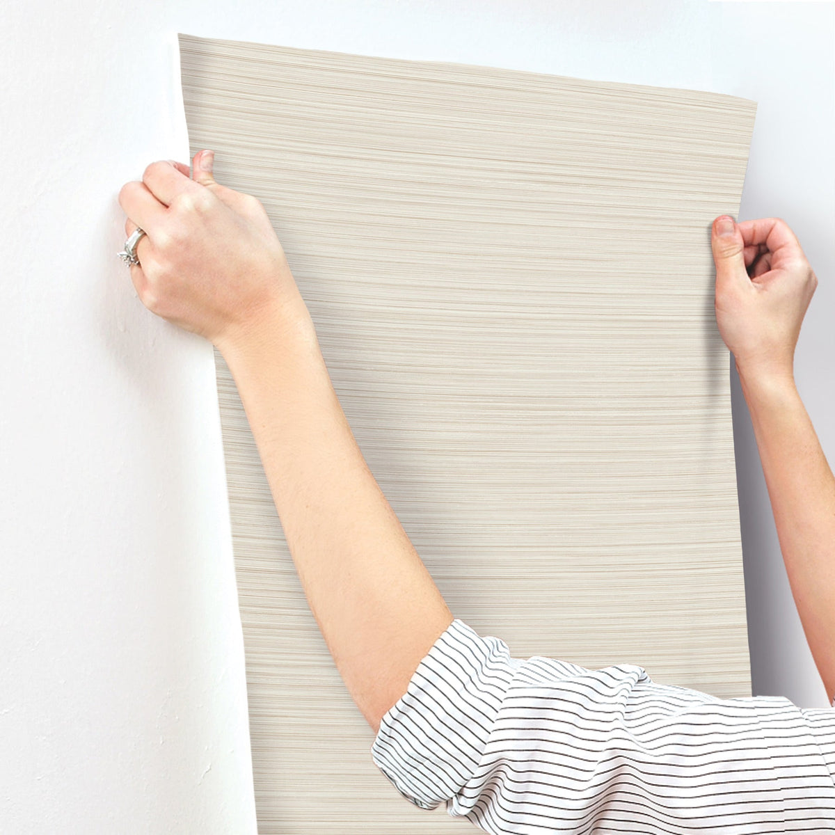 FM1072-peel-and-stick-wallpaper-stick-application-step
