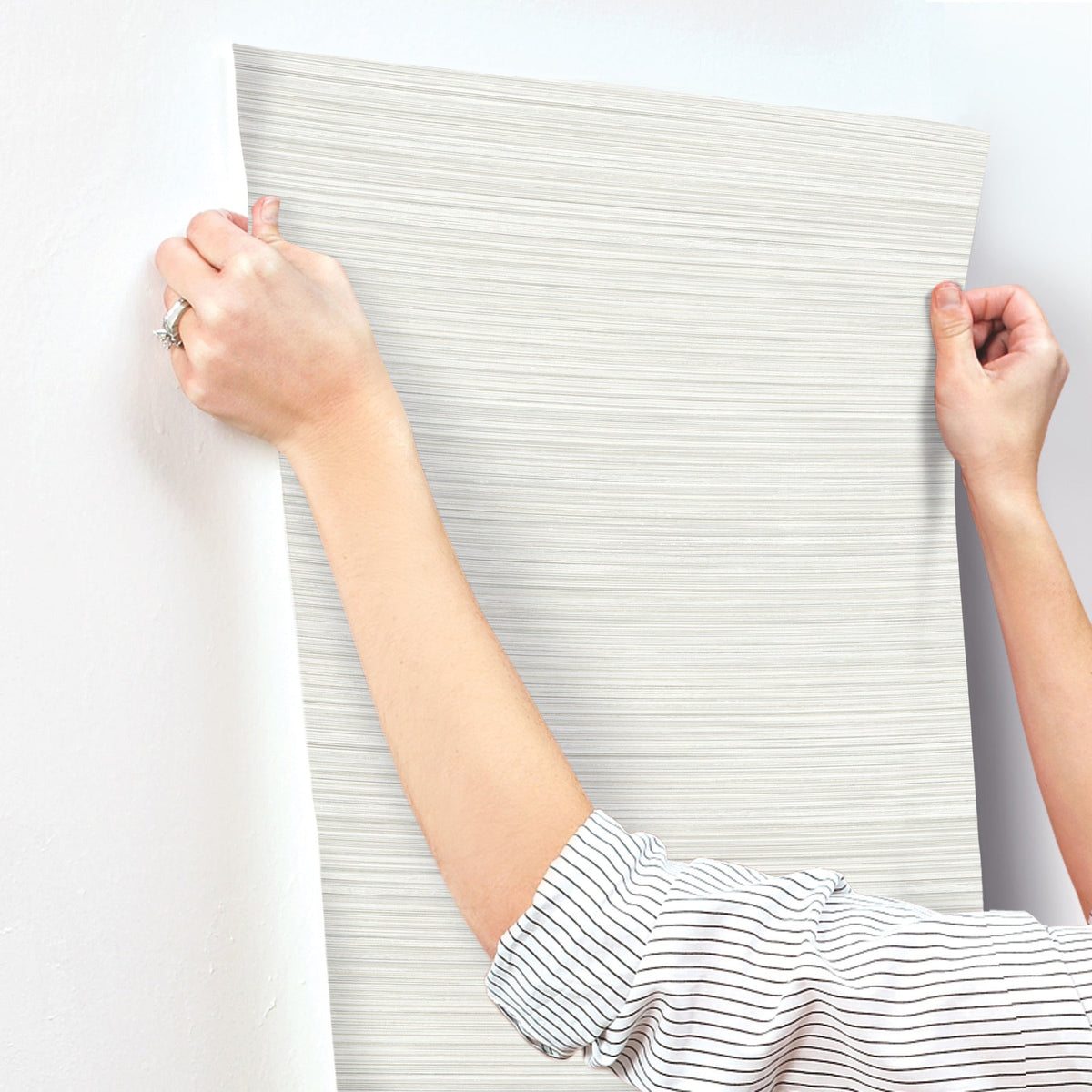 FM1074-peel-and-stick-wallpaper-stick-application-step