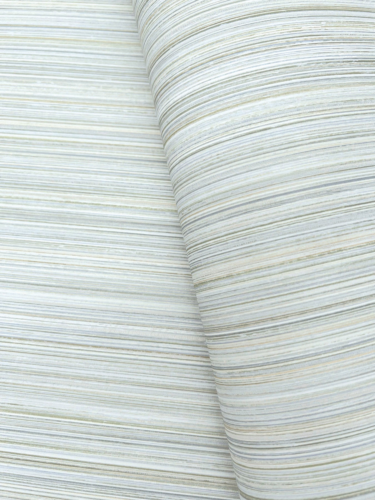 FM1075-peel-and-stick-wallpaper-detail-closeup