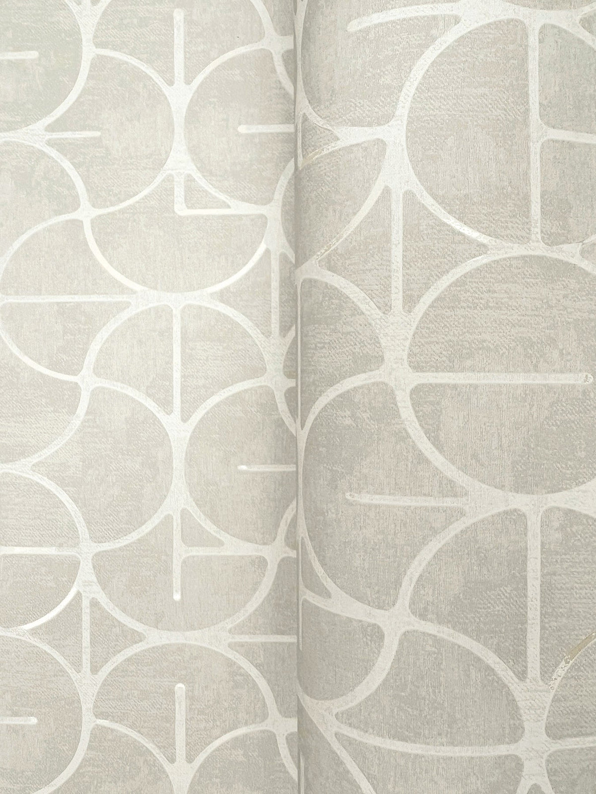 FM1102-peel-and-stick-wallpaper-detail-closeup