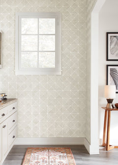 GM7505-peel-and-stick-wallpaper-room-scene-detail-closeup