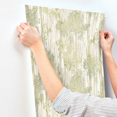 GN2601-peel-and-stick-wallpaper-stick-application-step