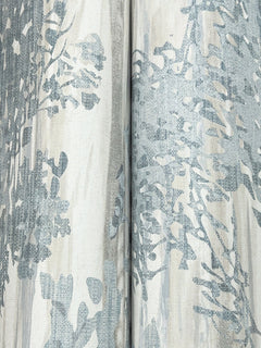GN2602-peel-and-stick-wallpaper-detail-closeup
