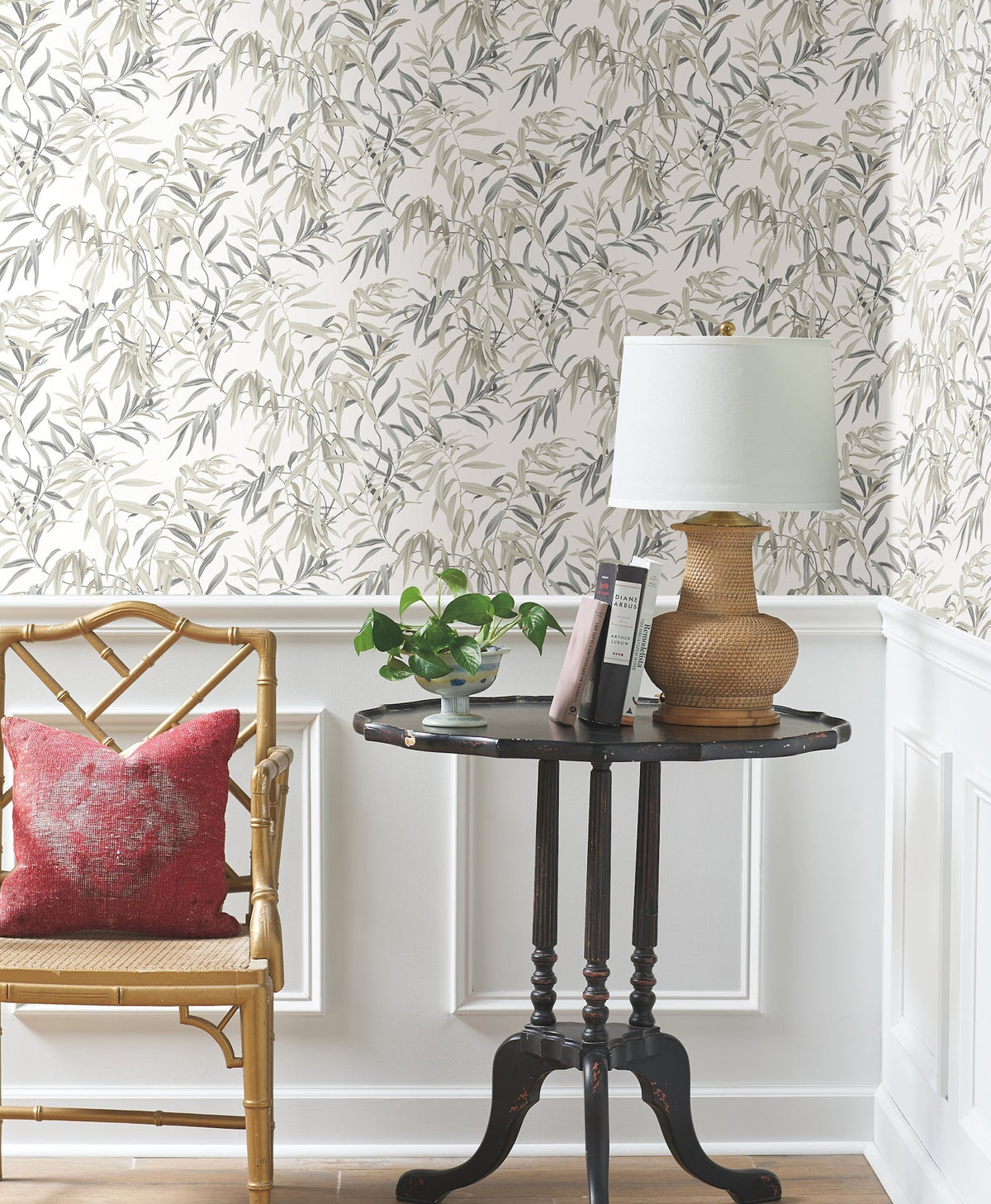 GO8243-peel-and-stick-wallpaper-room-scene-detail-closeup