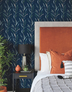 GO8324-peel-and-stick-wallpaper-room-scene