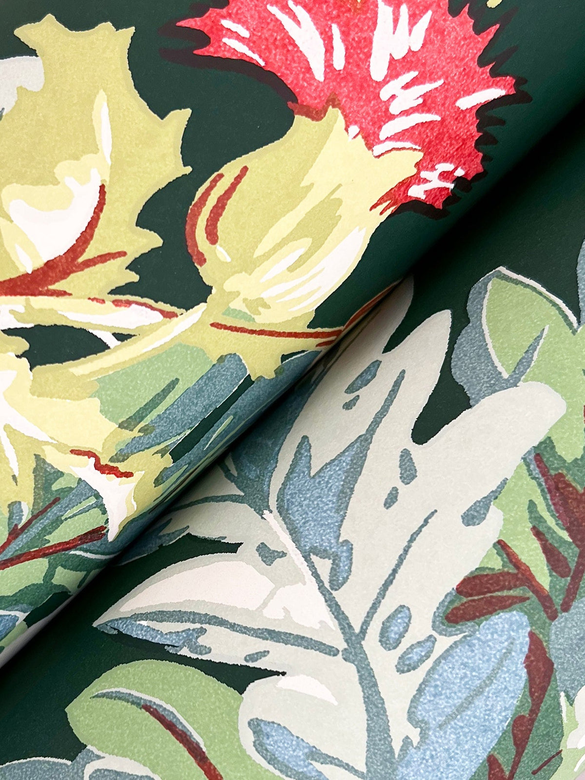 GT4525-peel-and-stick-wallpaper-detail-closeup