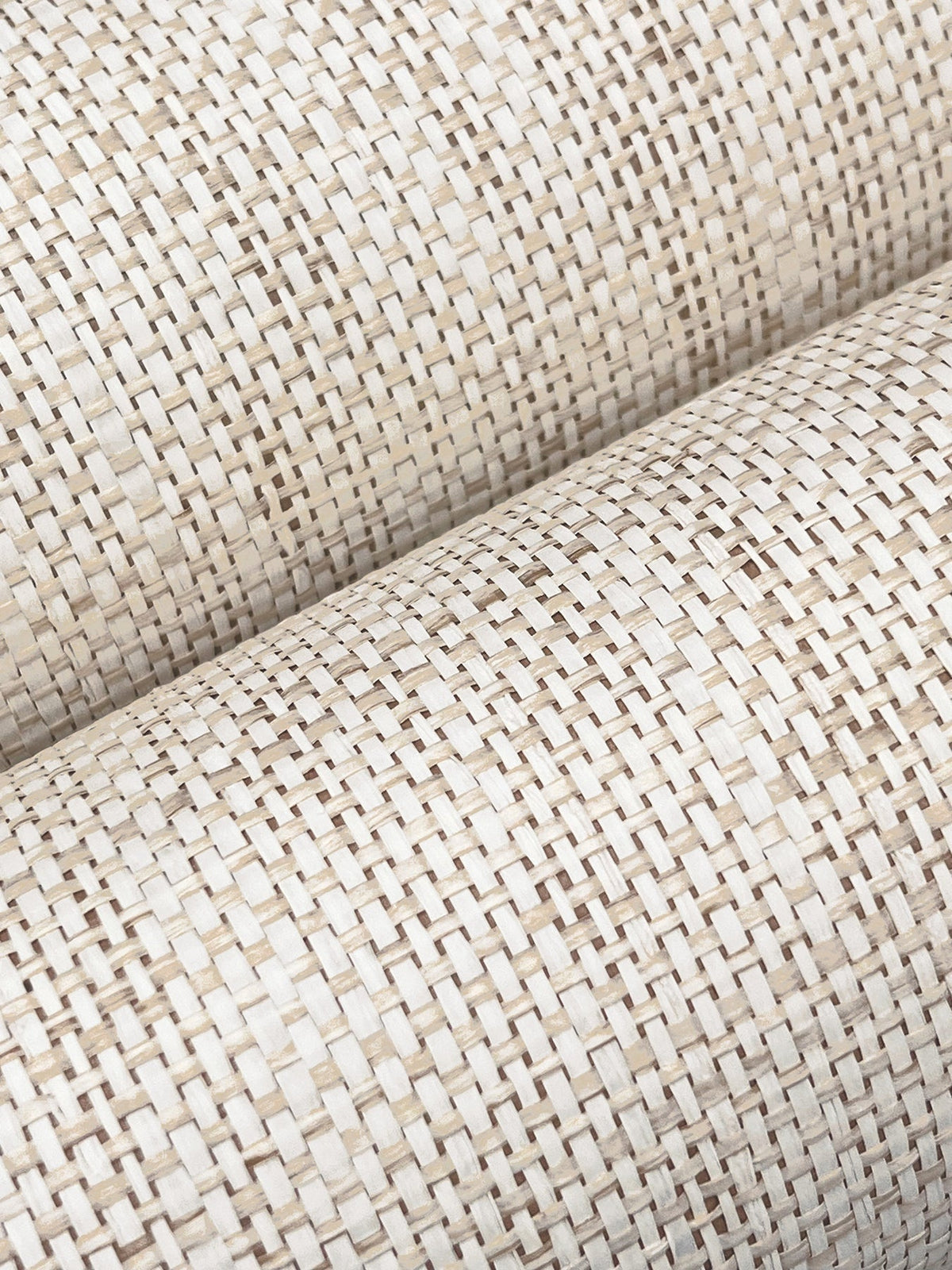 GV0181LM-peel-and-stick-wallpaper-detail-closeup