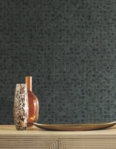 HO2116-peel-and-stick-wallpaper-room-scene-detail-closeup