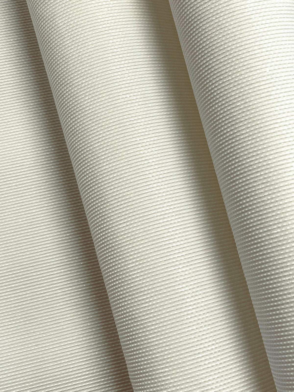 HW3662R-peel-and-stick-wallpaper-detail-closeup