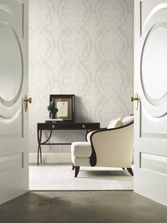 Ronald Redding Charleston Damask Wallpaper in light gray, featuring a large-scale, ornate damask pattern.